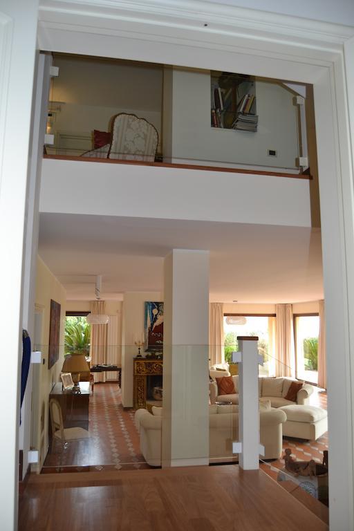 Villa Zagara Luxury Bed And Breakfast เปสการา ภายนอก รูปภาพ